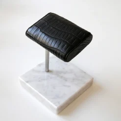 présentoir de montre en marbre